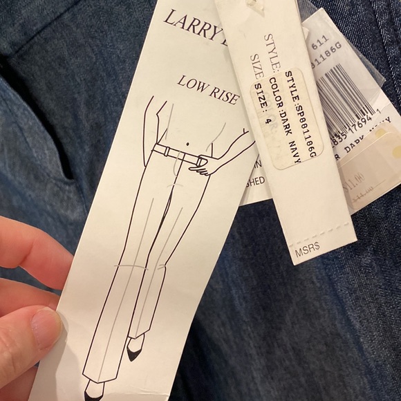 Larry Levine stretch Low rise jeans Size 4 32 in inseam - Picture 2 of 11